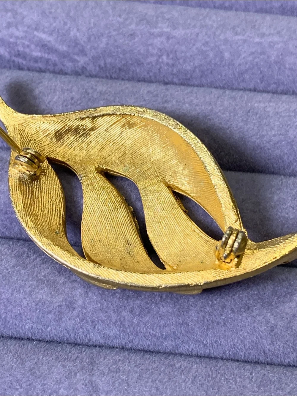 Vintage Two Tone Gold and Silver Leaf Brooch
